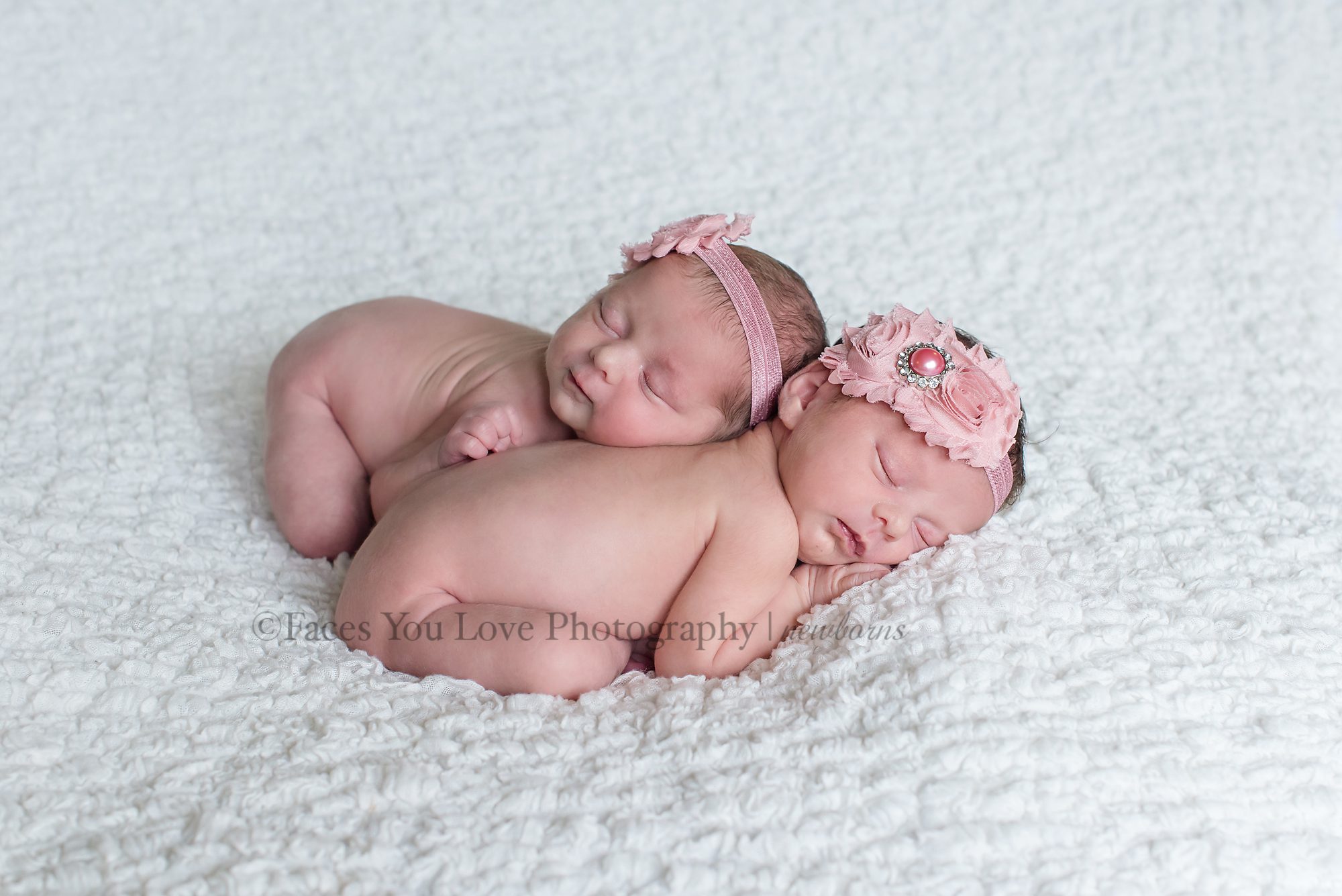 newborn-twins-photo