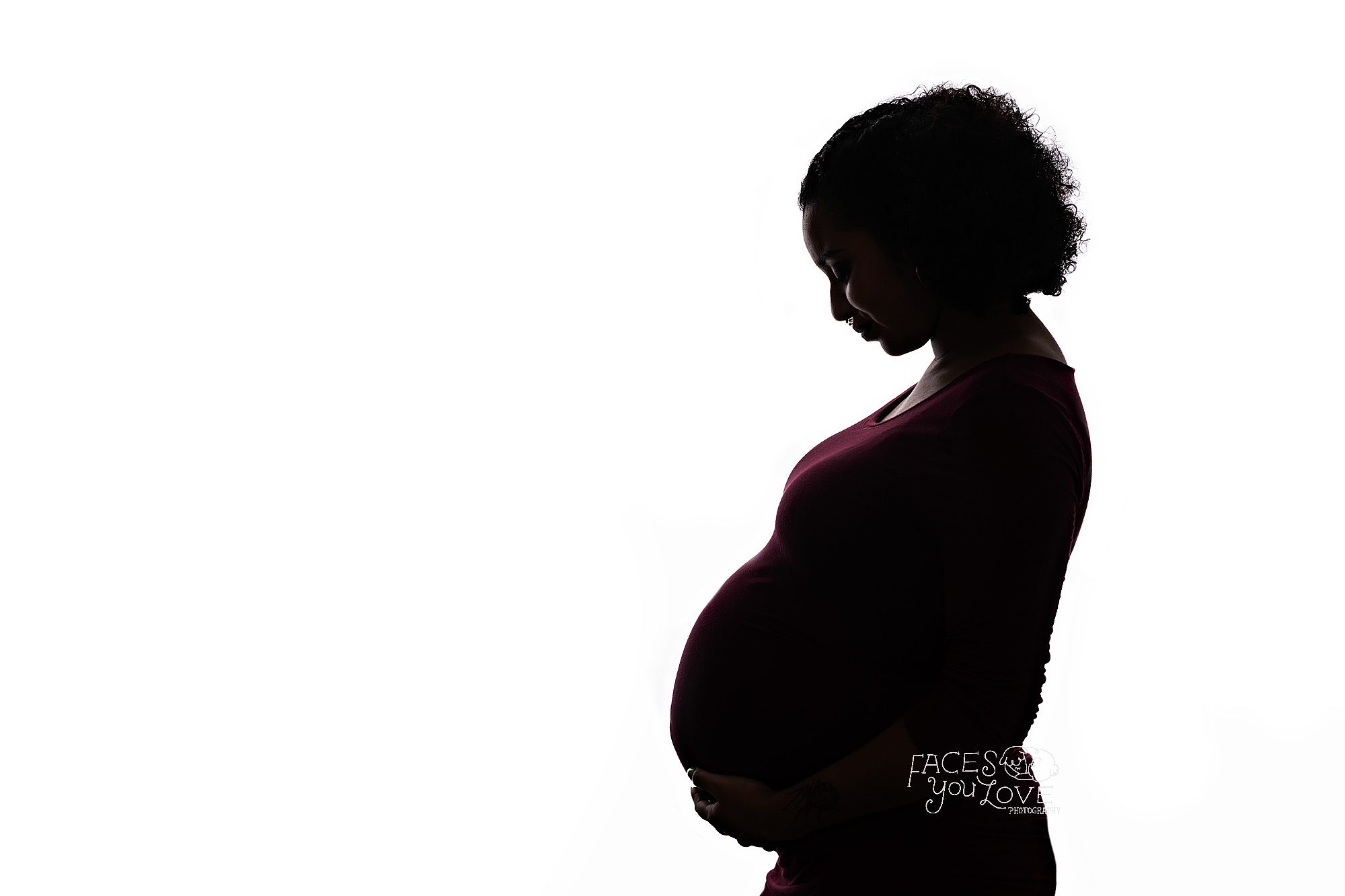 maternity silhouette, pregnancy photo, back lit pregnancy, Kansas City maternity session
